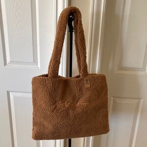 NWT*Victoria’s Secret PINK Sherpa Tote Bag